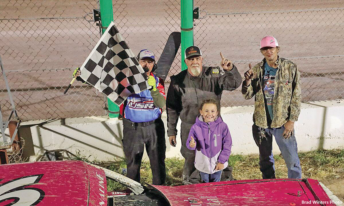 Craig Walker won the USRA Hobby Stock main event.